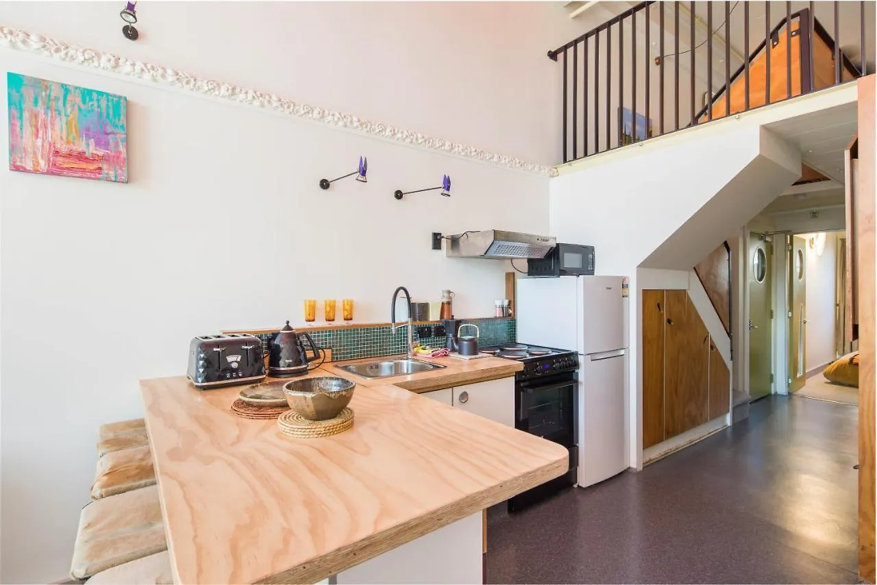 Seriously Cool City Pad! Wellington New Zealand